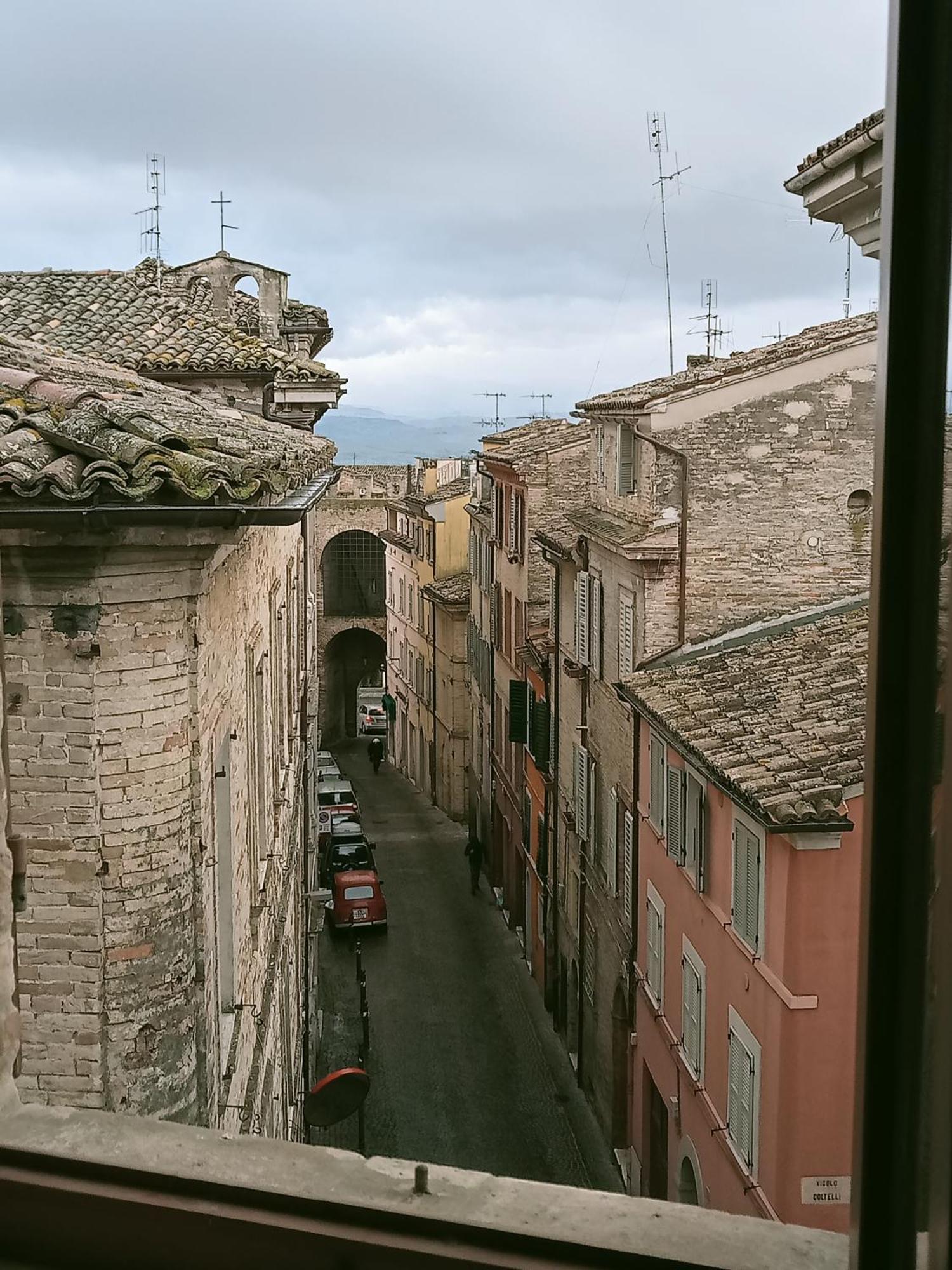 Camere Via Crispi Centro Storico Macerata Exteriér fotografie
